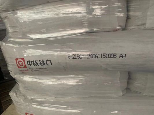 R-213 از پودر دی اکسید تیتانیوم CNNC برای مستربچ استفاده می شود