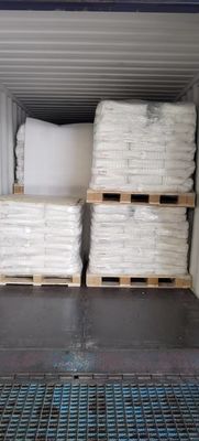 R-213 از پودر دی اکسید تیتانیوم CNNC برای مستربچ استفاده می شود